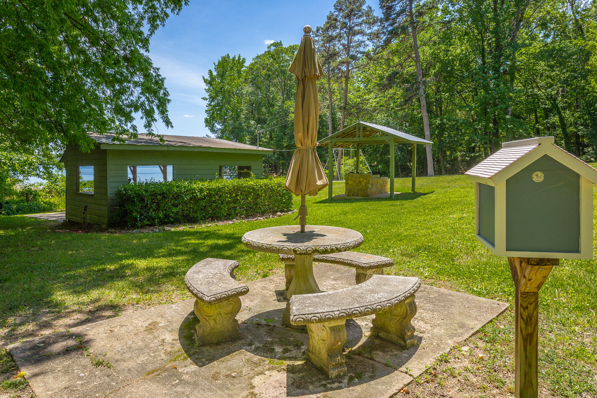 9112 Rocky Point Road Soddy Daisy, TN 37379 - Photo 65 of 79 Rocky Point Club (9)