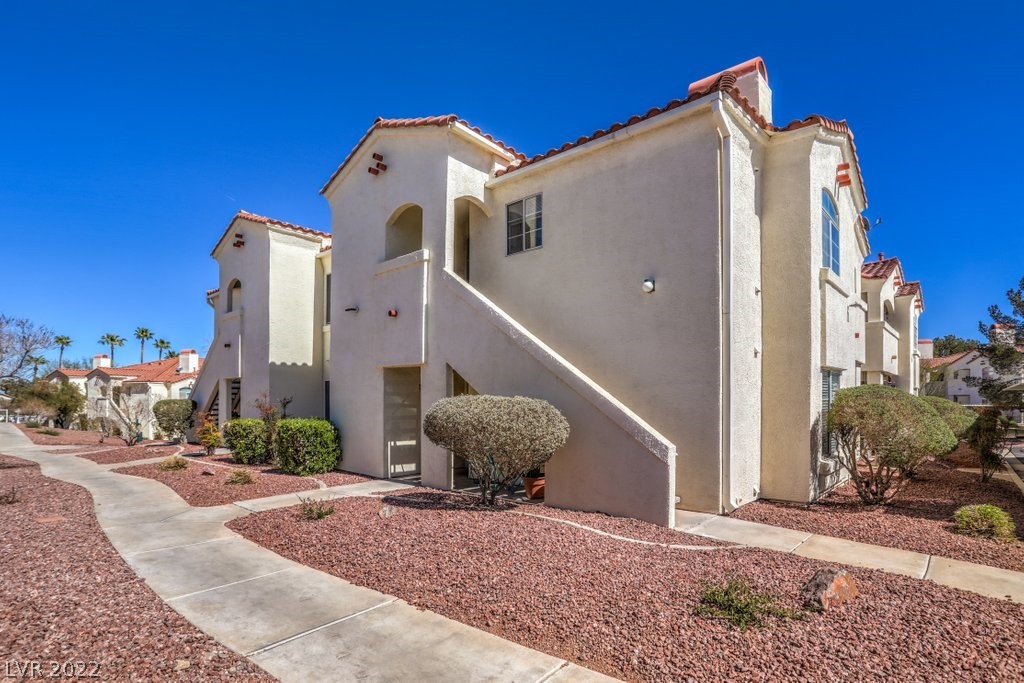 698 South Racetrack Road, Unit 1021 Henderson, NV 89015 - Photo 1 of 32