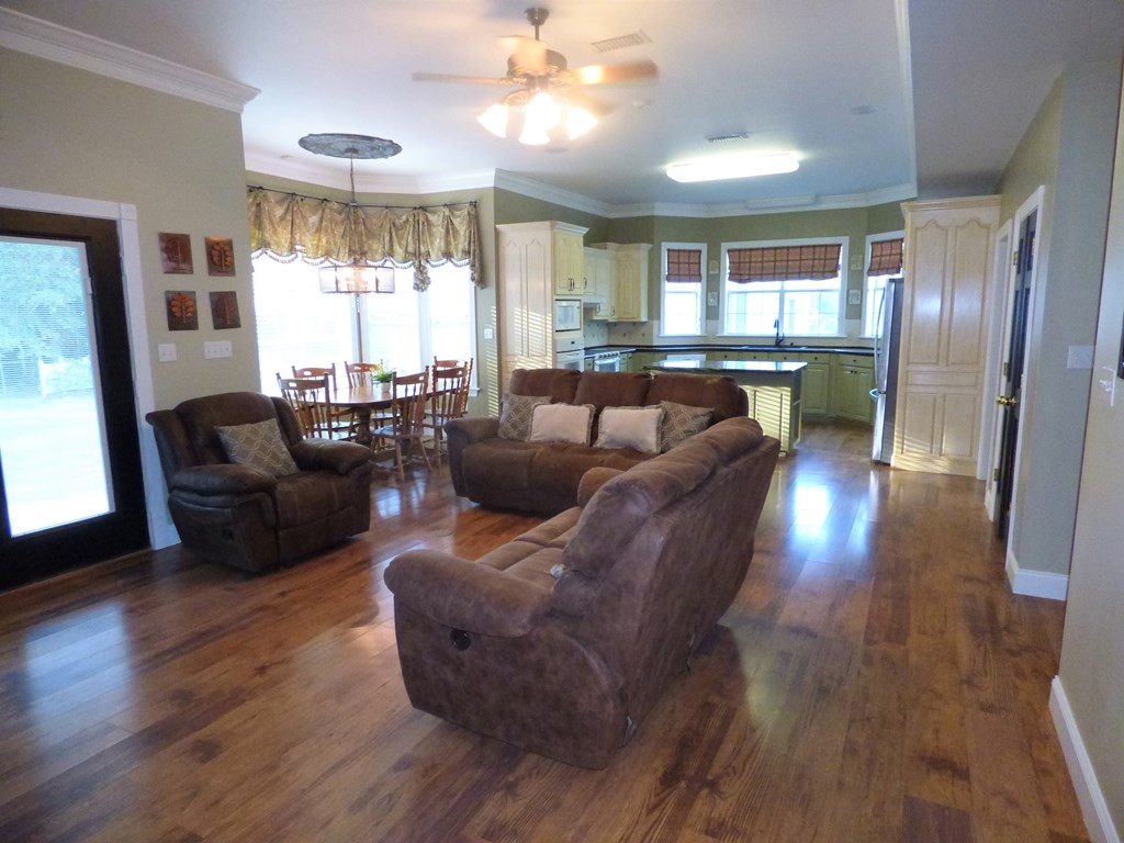 1063 Lloyd Hamilton Road McComb, MS 39648 - Photo 25 of 62 Photo 25