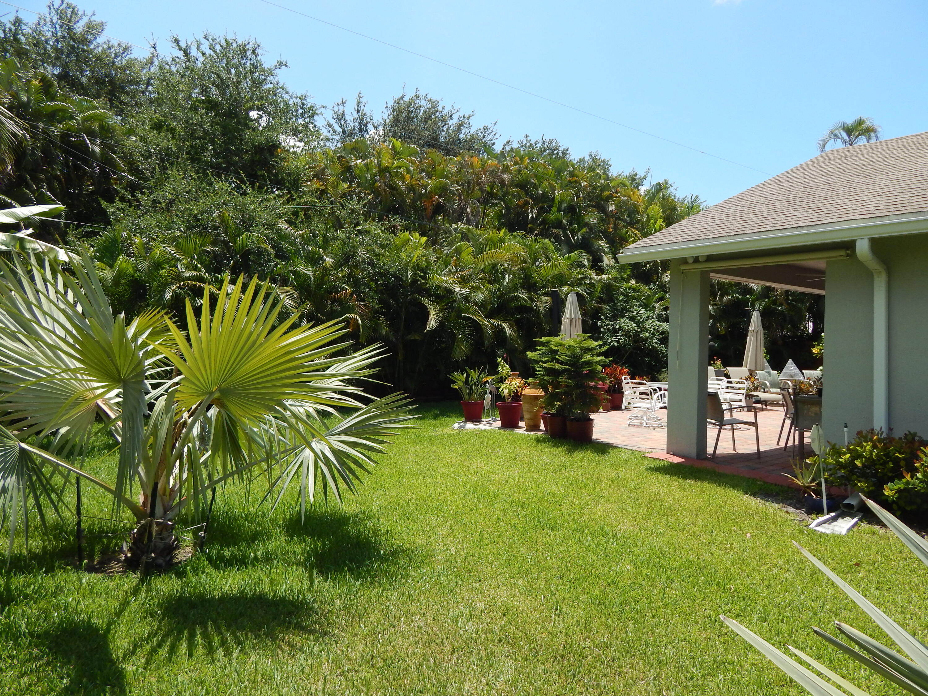 14790 Whatley Road Delray Beach, FL 33445 - Photo 34 of 37 Backyard Landscape
