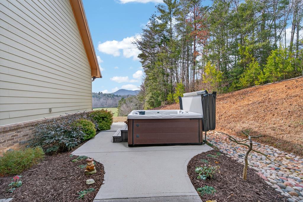 496 John Crow Road Dahlonega, GA 30533 - Photo 27 of 74 a view of a couches in front of house