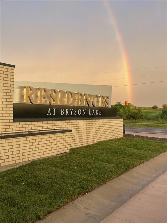 356 Southeast 85th Road Warrensburg, MO 64093 - Photo 2 of 21