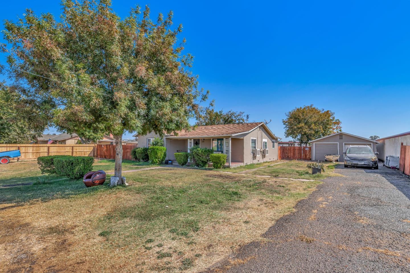 246 Mercey Springs Road Los Banos, CA 93635 - Photo 3 of 33 Gallery Image 3