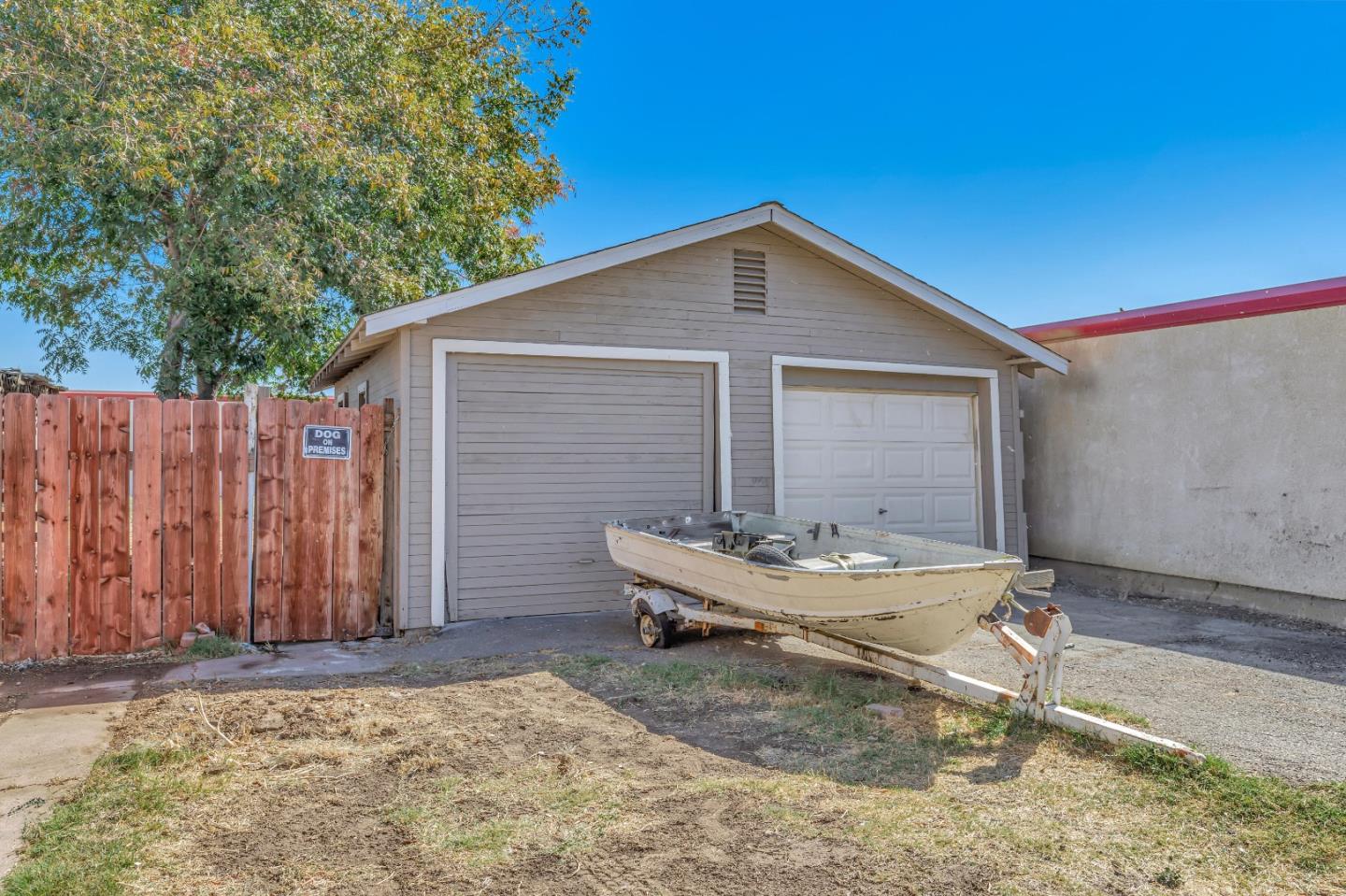 246 Mercey Springs Road Los Banos, CA 93635 - Photo 6 of 33 Gallery Image 6