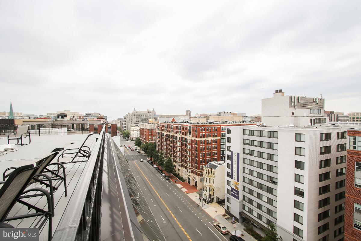 1245 13th Street Northwest, Unit 1012 Washington, DC 20005 - Photo 29 of 30 View