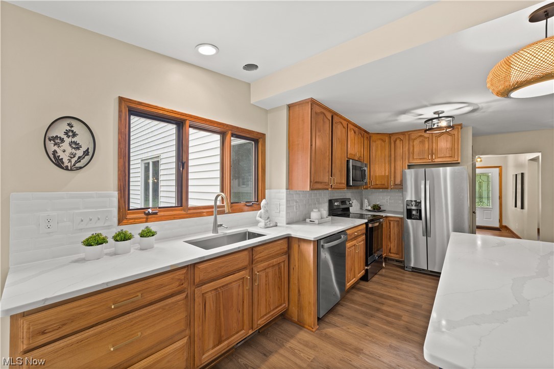 7690 Fields Road Chagrin Falls, OH 44023 - Photo 12 of 35 Gallery Image 12