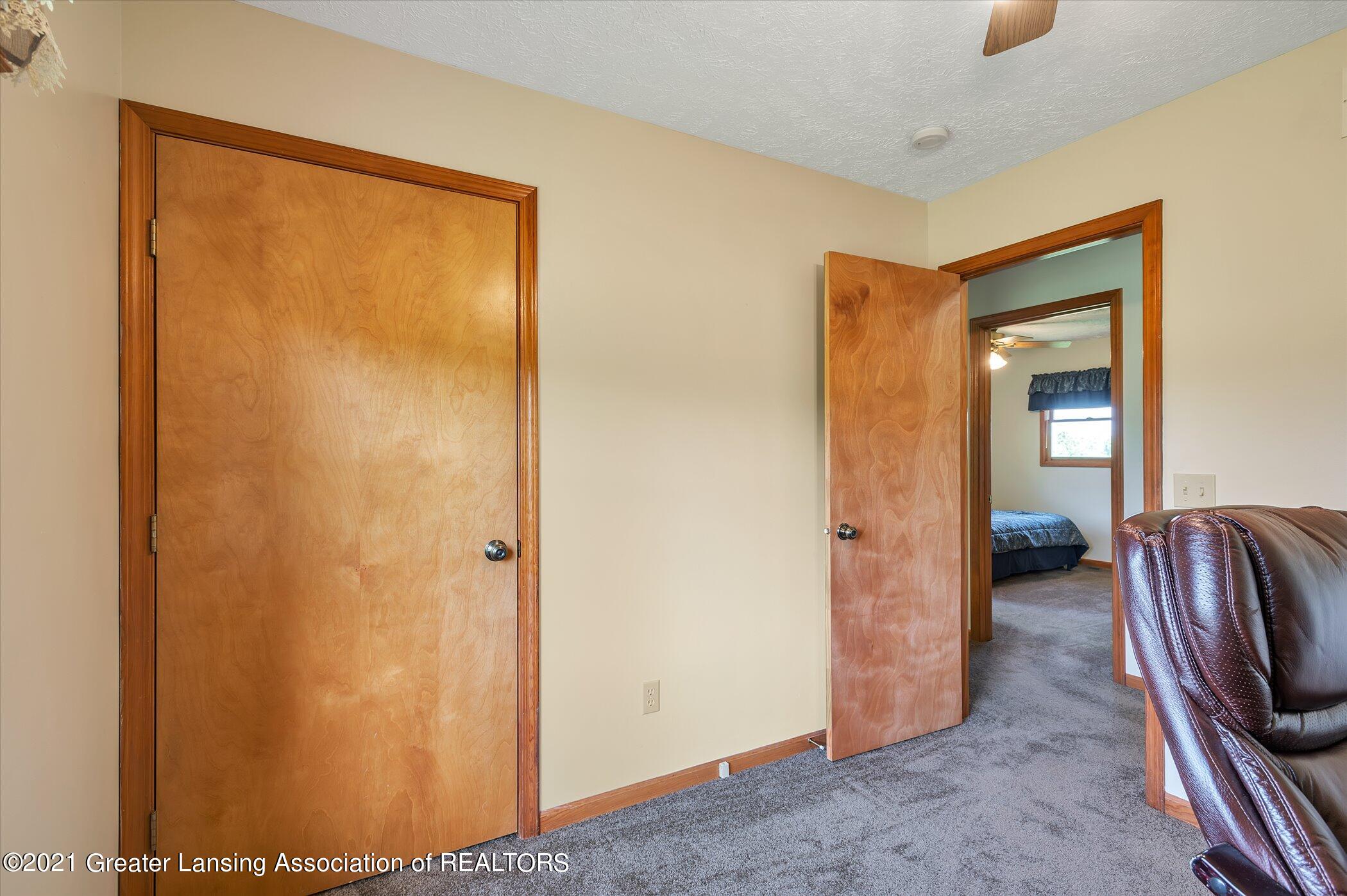 11516 Brown Road Springport, MI 49284 - Photo 22 of 34 22-11516-Brown-WindowStill-Real-Estate-P