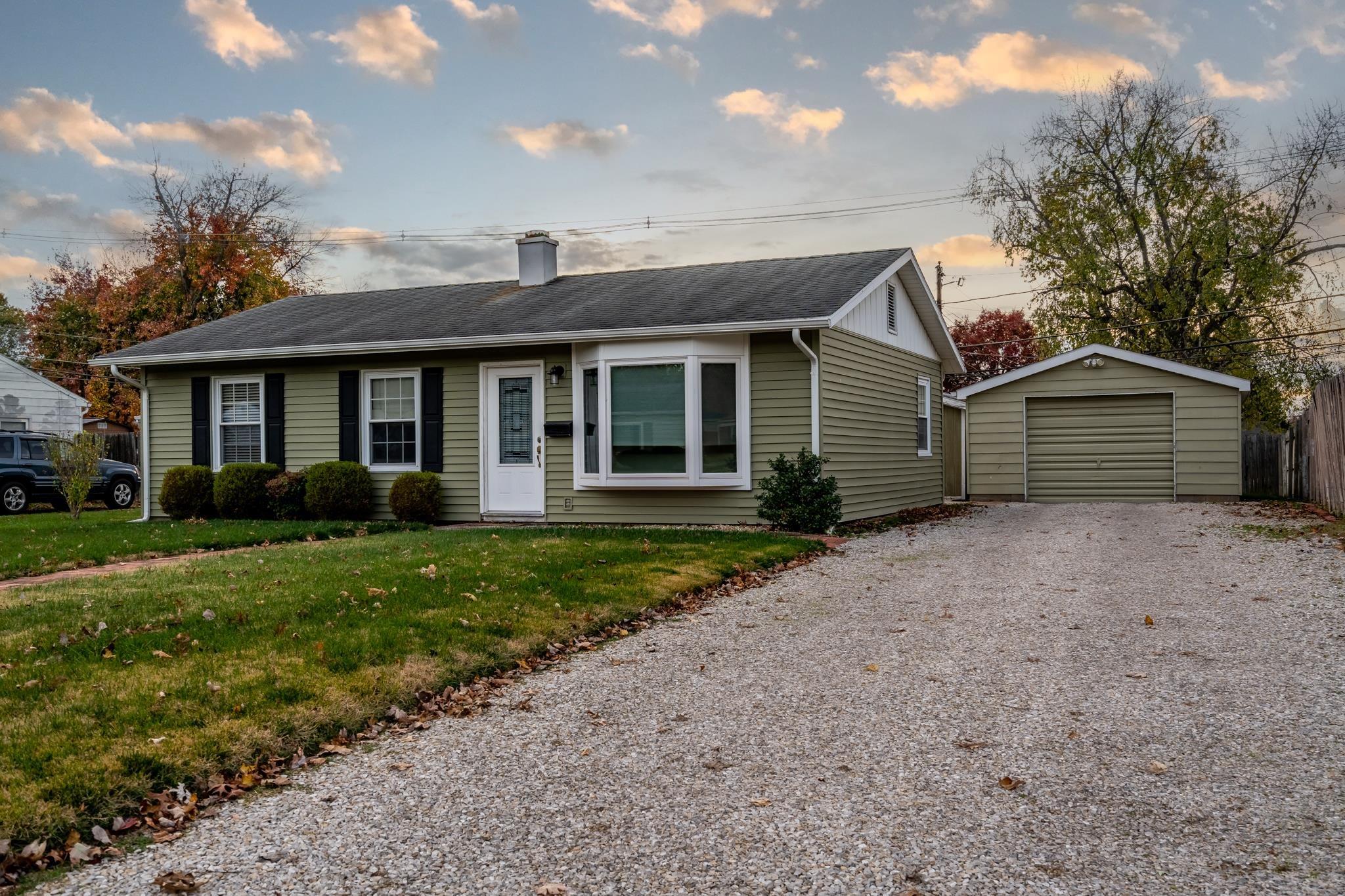 3808 Stratford Road Evansville, IN 47710 - Photo 1 of 20 Gallery Image 1