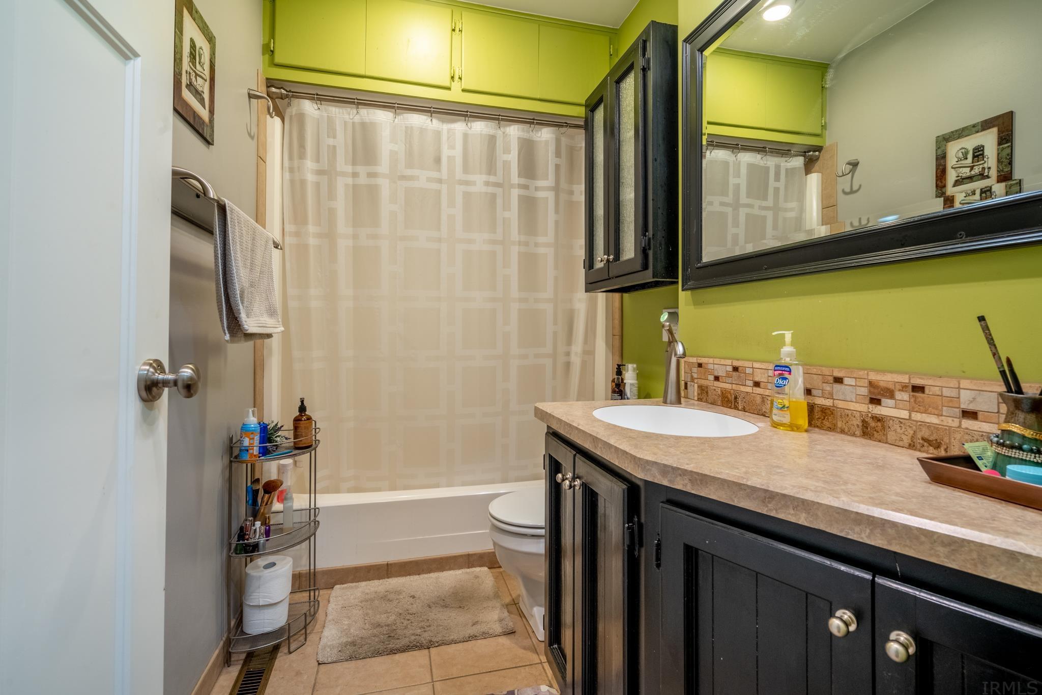 3808 Stratford Road Evansville, IN 47710 - Photo 11 of 20 Gallery Image 11