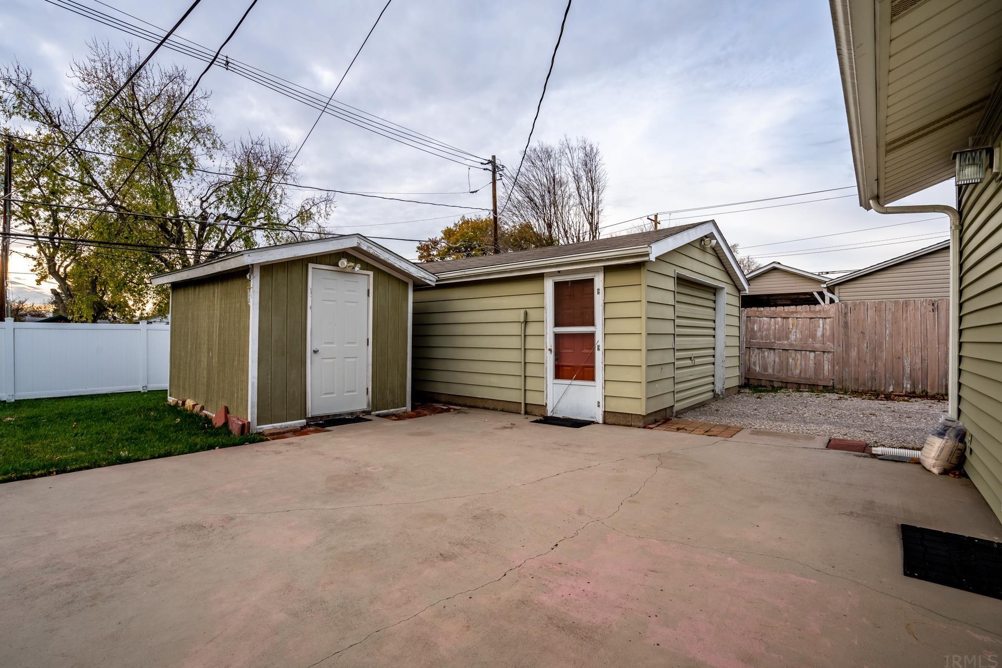 3808 Stratford Road Evansville, IN 47710 - Photo 17 of 20 Gallery Image 17