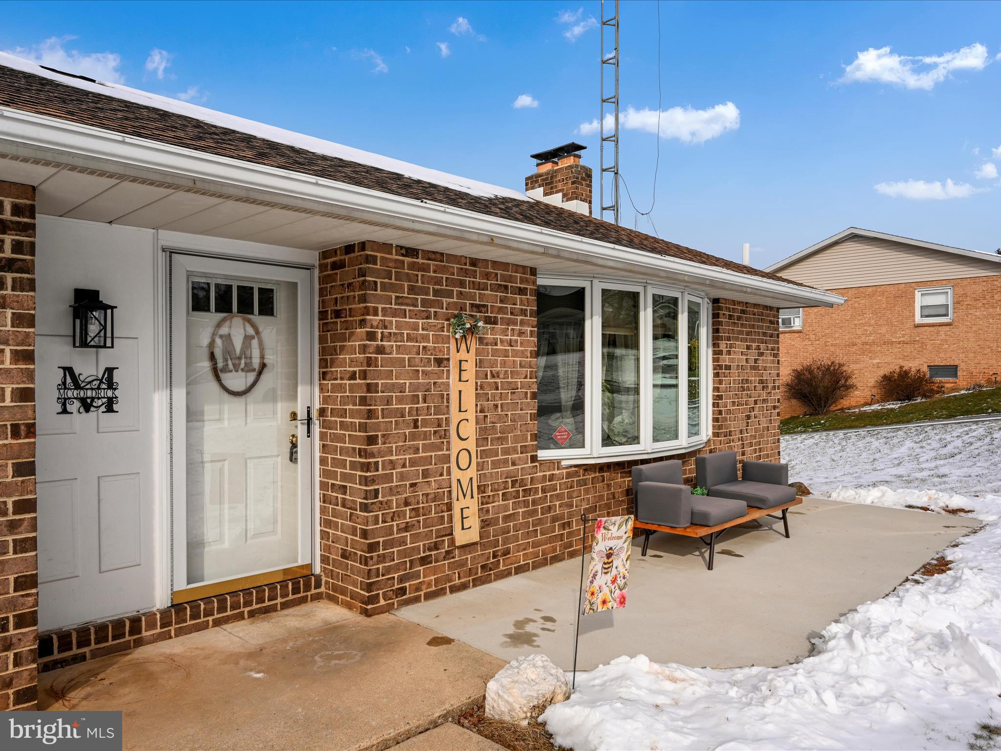19 Hillside Drive Jacobus, PA 17407 - Photo 4 of 32 Front Entrance