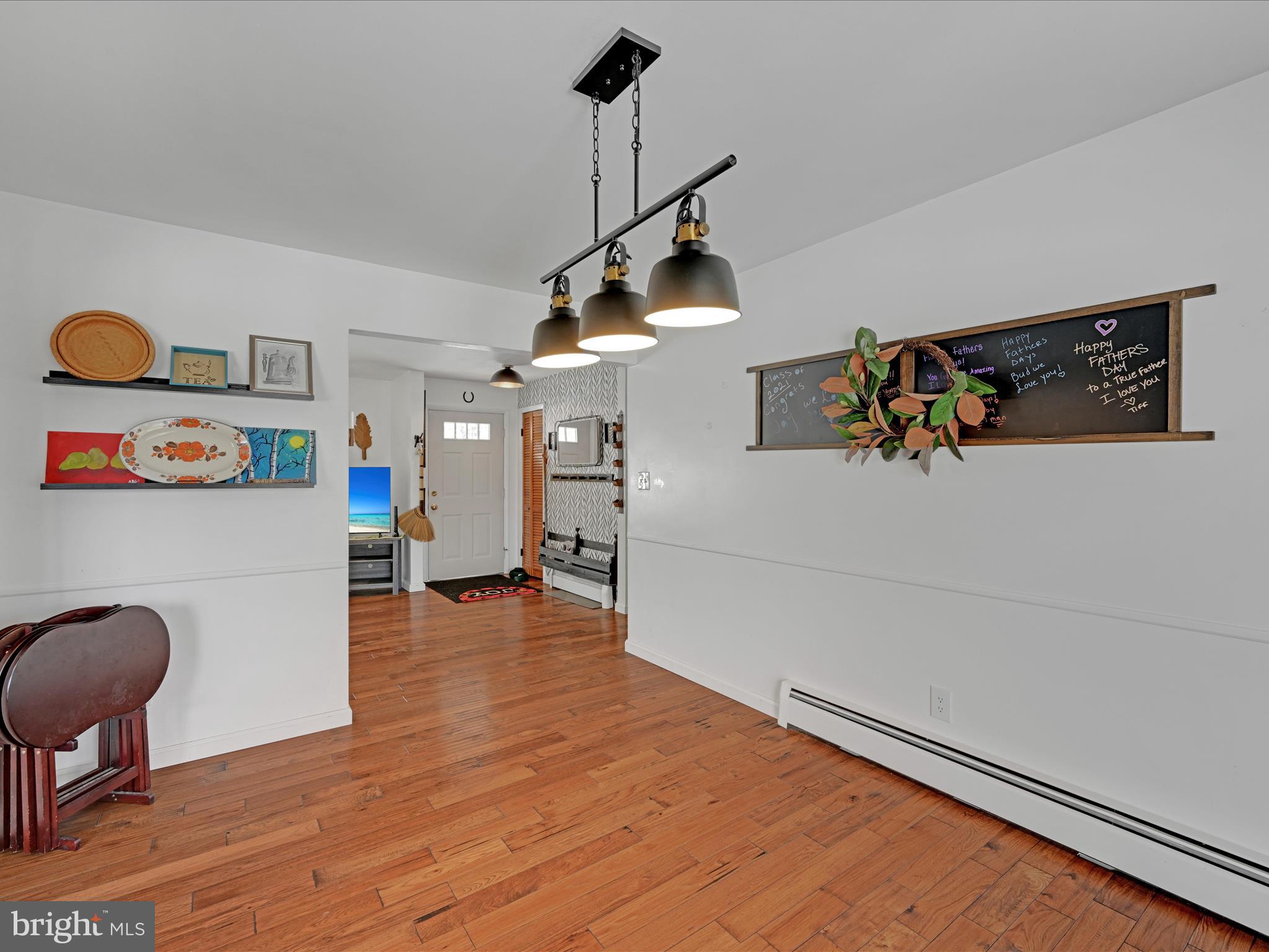 19 Hillside Drive Jacobus, PA 17407 - Photo 10 of 32 Dining Room