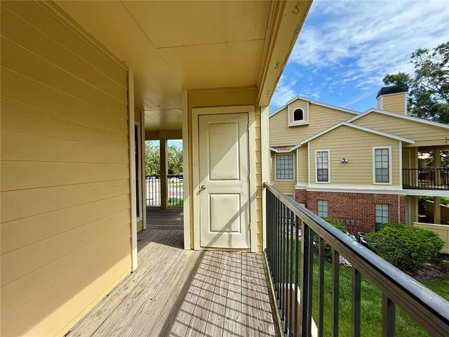 $1,500 | 8724 Mallard Reserve Drive, Unit 202, Tampa, FL 33614