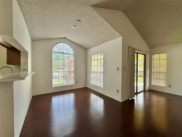 $1,500 | 8724 Mallard Reserve Drive, Unit 202, Tampa, FL 33614