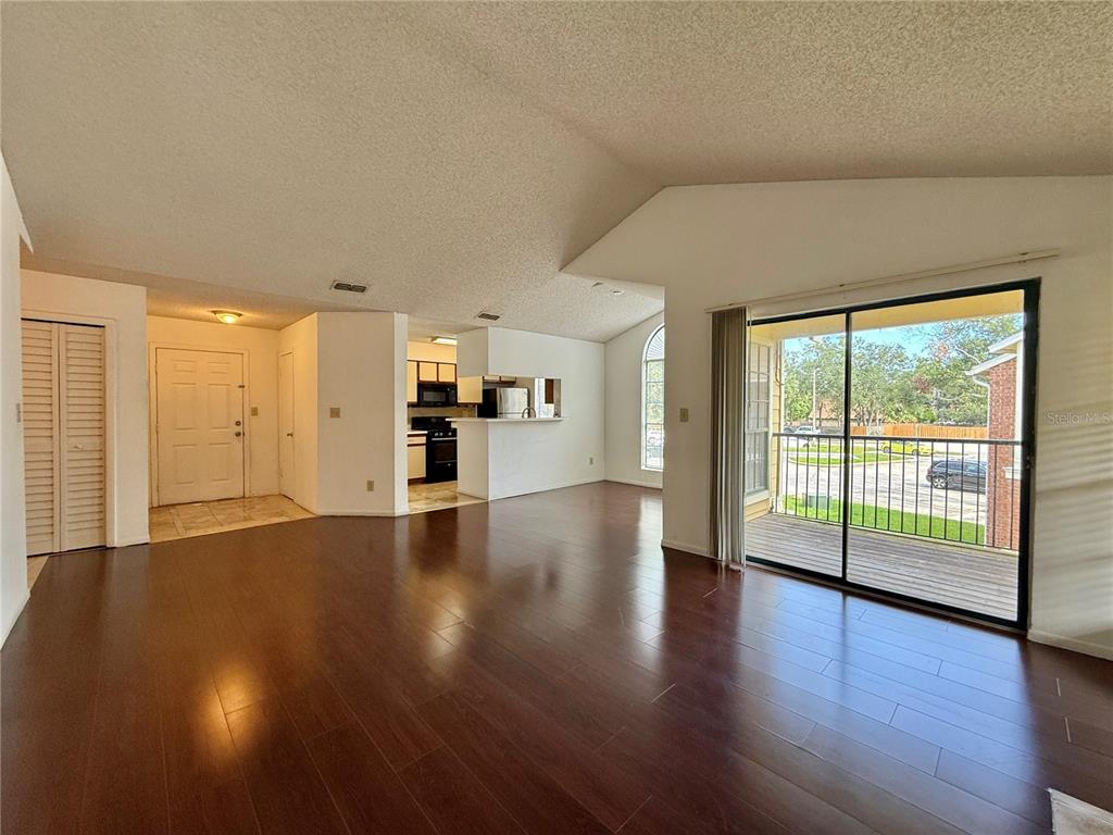 8724 Mallard Reserve Drive, Unit 202 Tampa, FL 33614 - Photo 5 of 32