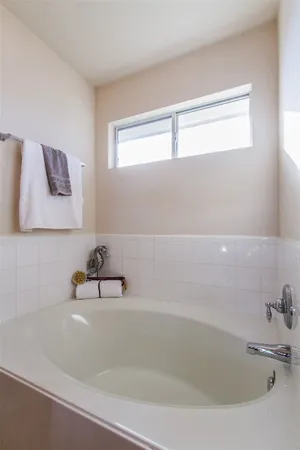 $2,000 | 14202 Ballfour Park Lane, Houston, TX 77047