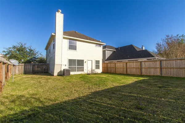 $2,000 | 14202 Ballfour Park Lane, Houston, TX 77047