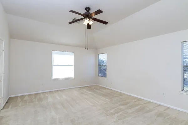 $2,000 | 14202 Ballfour Park Lane, Houston, TX 77047