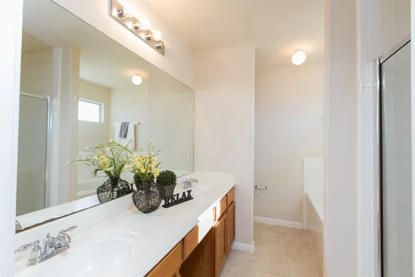 $2,000 | 14202 Ballfour Park Lane, Houston, TX 77047