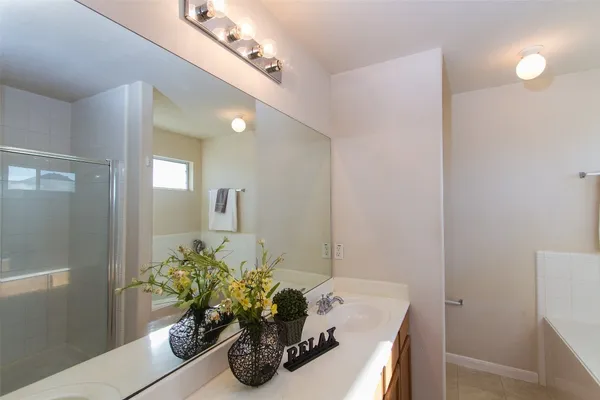 $2,000 | 14202 Ballfour Park Lane, Houston, TX 77047