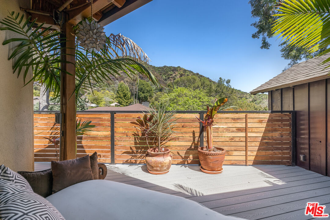 1534 Belleau Road Glendale, CA 91206 - Photo 32 of 40 a view of a two chairs in the deck