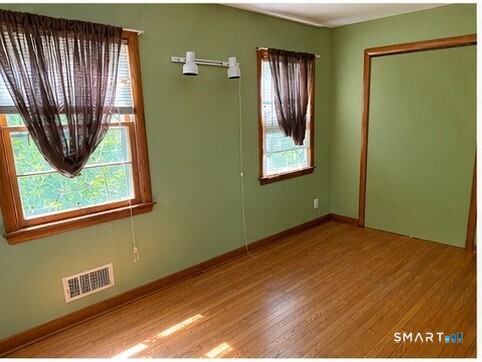 2269 Newfield Road Torrington, CT 06790 - Photo 18 of 36