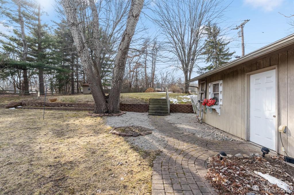 257 Nevada Avenue Rochester Hills, MI 48309 - Photo 29 of 36