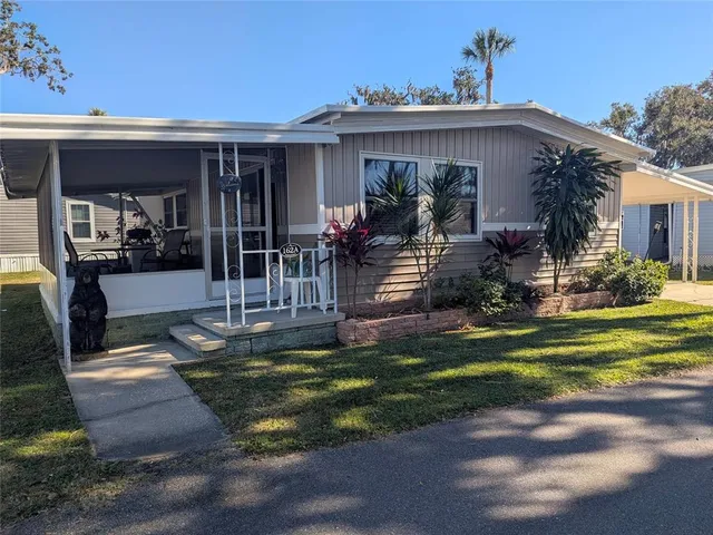 $92,000 | 162 Woodmere Drive, Unit A, Eustis, FL 32726