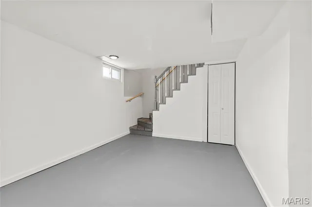 $195,000 | 258 Palm Drive, Hazelwood, MO 63042