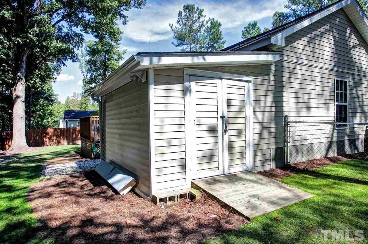918 Allister Road Durham, NC 27703 - Photo 6 of 24 Gallery Image 6