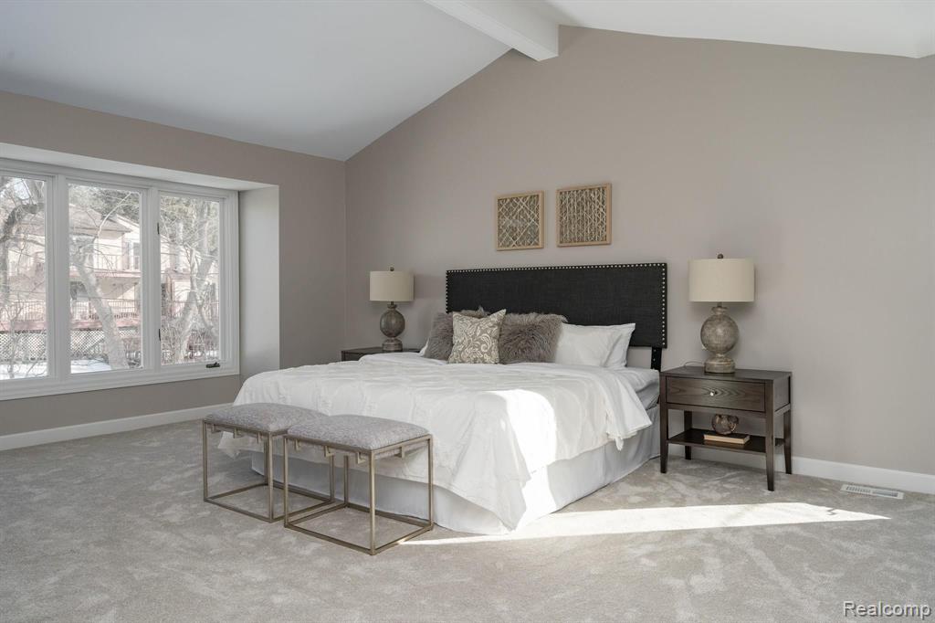 111 Devon Road Bloomfield Hills, MI 48302 - Photo 26 of 41