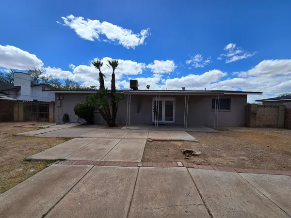$2,195 | 2527 South Rita Lane, Tempe, AZ 85282