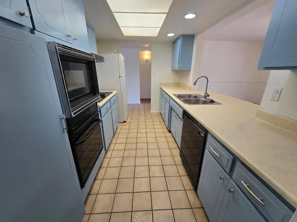 $2,195 | 2527 South Rita Lane, Tempe, AZ 85282