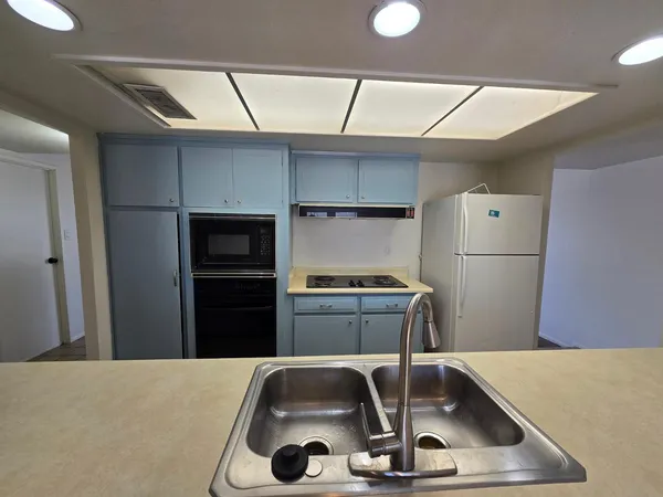 $2,195 | 2527 South Rita Lane, Tempe, AZ 85282
