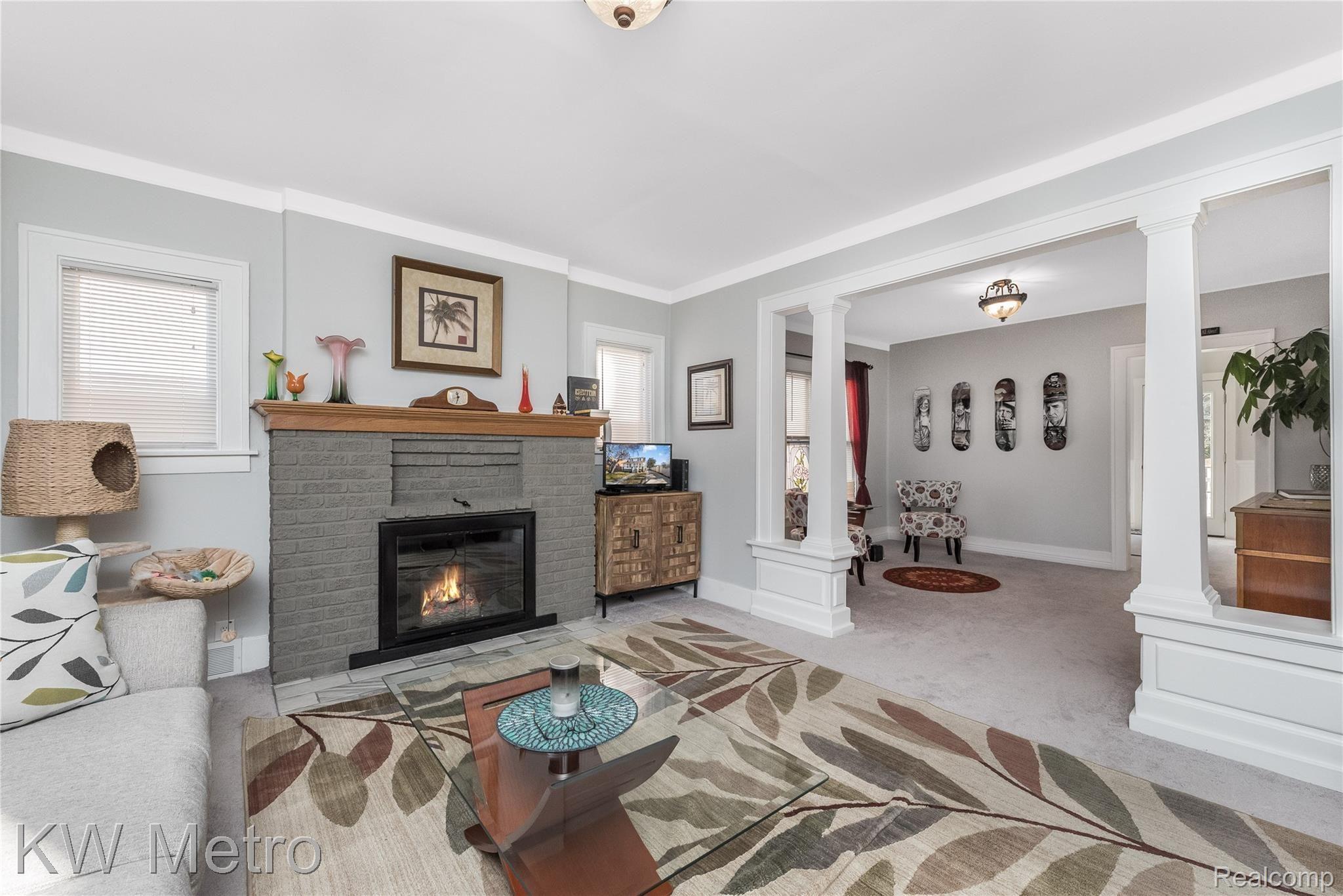 2014 Crooks Road Royal Oak, MI 48073 - Photo 6 of 22 DSC_7836.jpg
