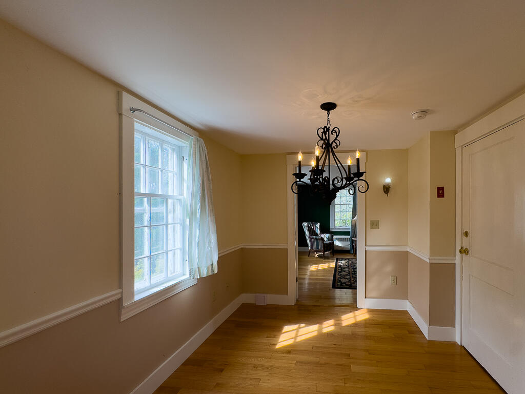 366 Mooseneck Road Addison, ME 04606 - Photo 18 of 68 366 MOOSENECK INTERIOR-087