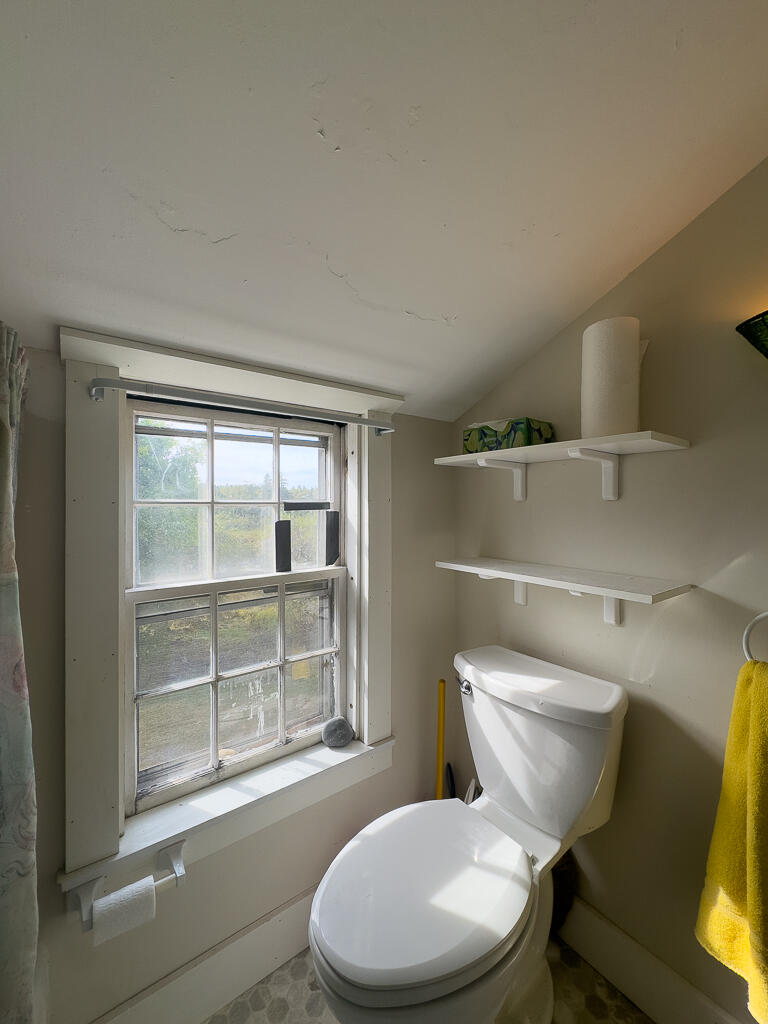 366 Mooseneck Road Addison, ME 04606 - Photo 36 of 68 366 MOOSENECK INTERIOR-023