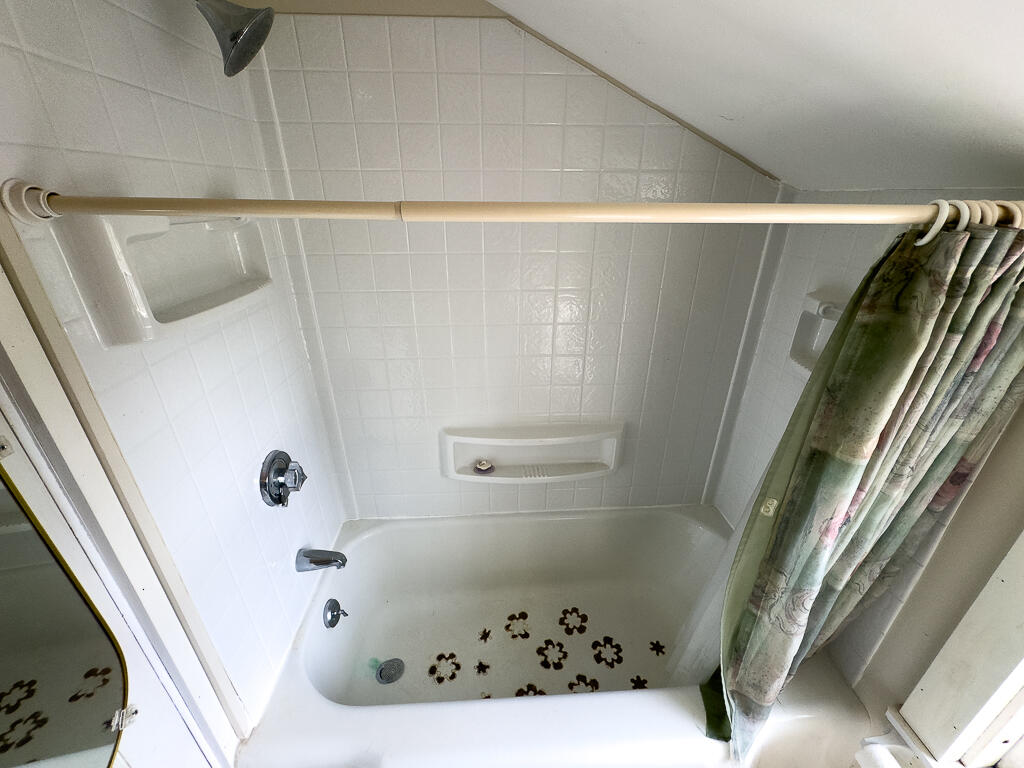 366 Mooseneck Road Addison, ME 04606 - Photo 38 of 68 366 MOOSENECK INTERIOR-026