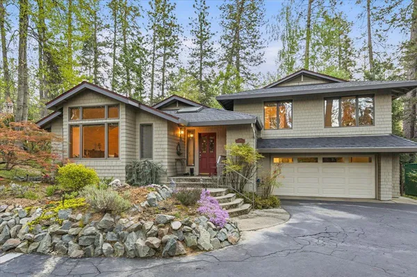 $1,100,000 | 136 Orchard Street, Nevada City, CA 95959