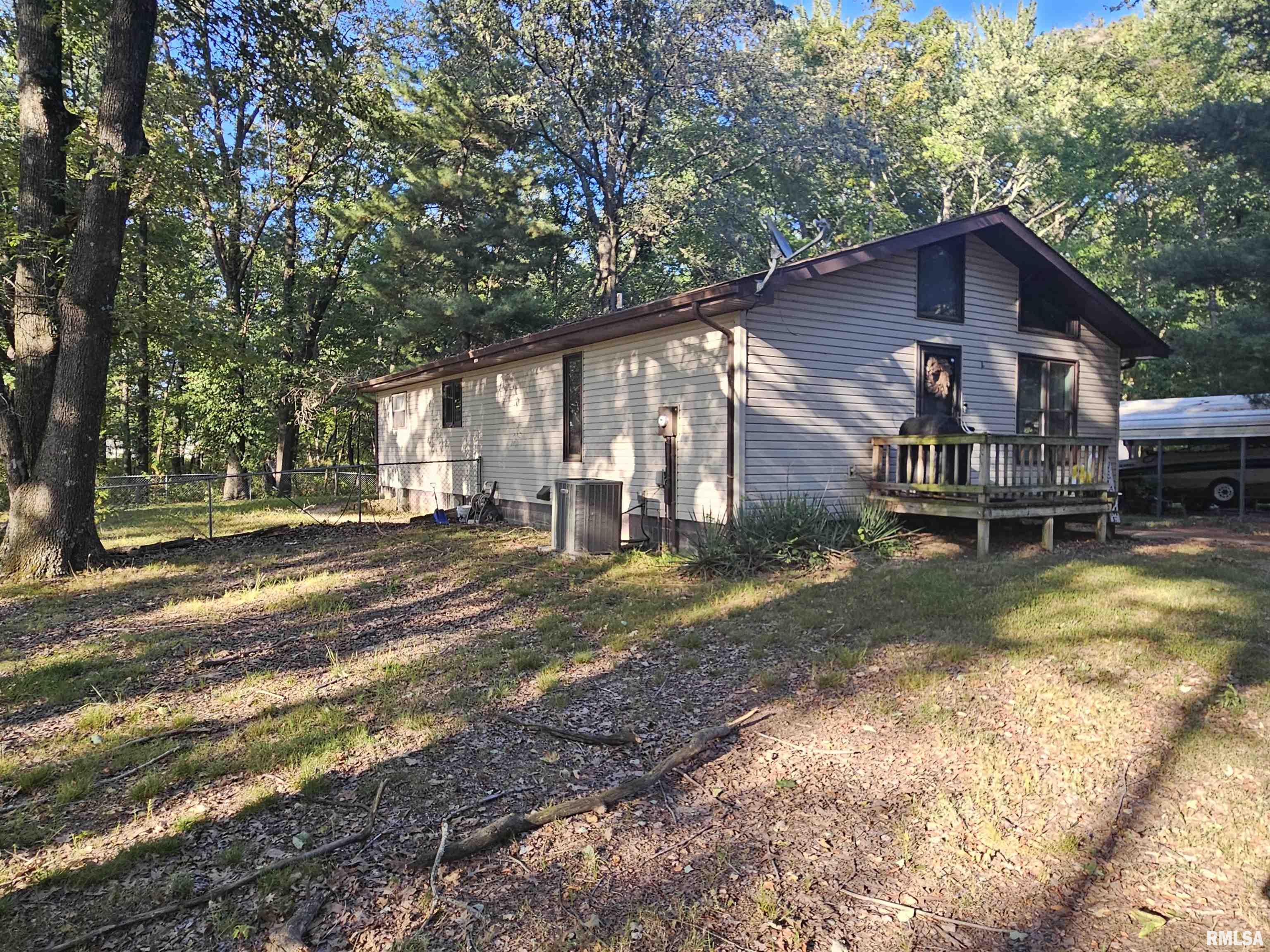 10322 Mine 24 Road Benton, IL 62812 - Photo 4 of 28