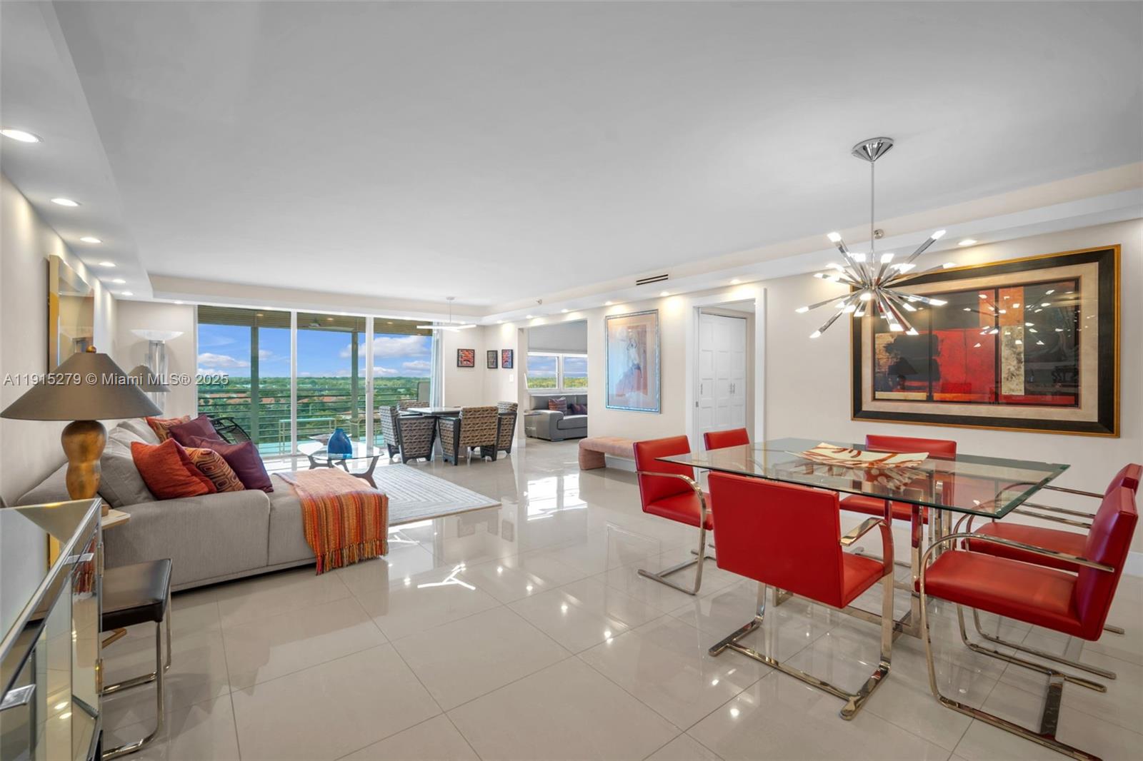 3507 Oaks Way, Unit 906 Pompano Beach, FL 33069 - Photo 17 of 48