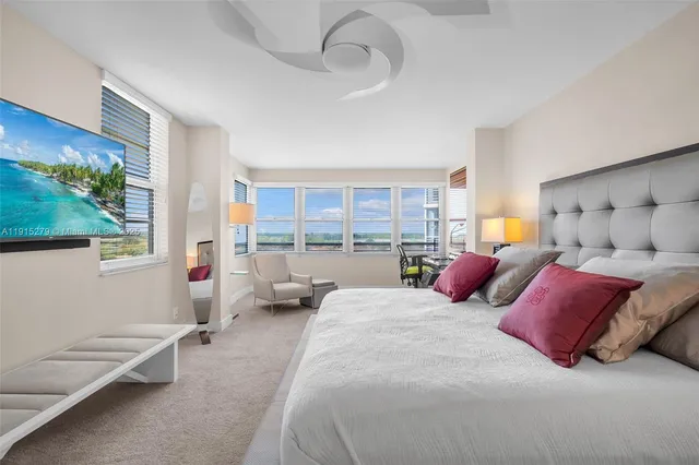 $4,200 | 3507 Oaks Way, Unit 906, Pompano Beach, FL 33069