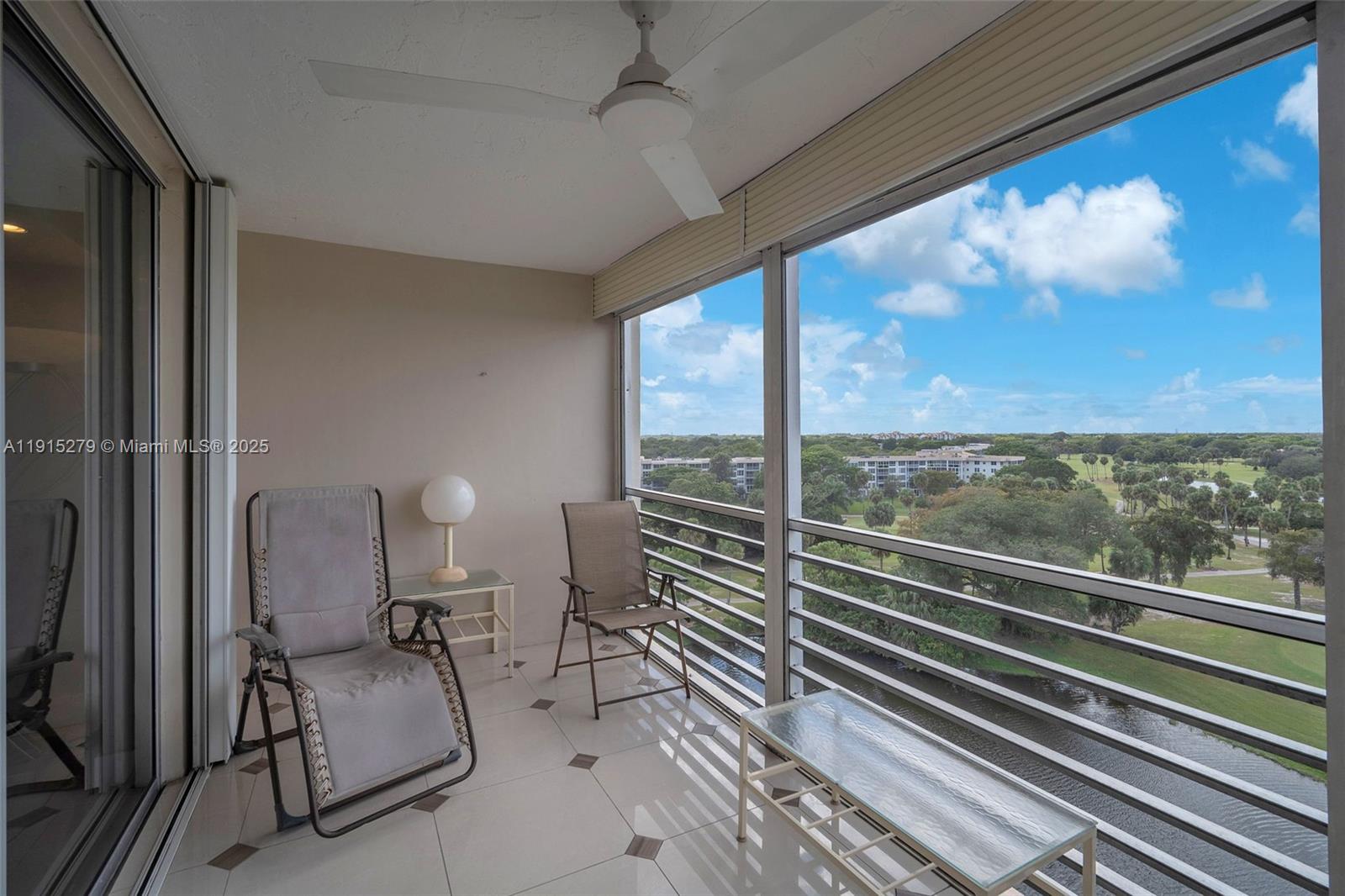 3507 Oaks Way, Unit 906 Pompano Beach, FL 33069 - Photo 36 of 48