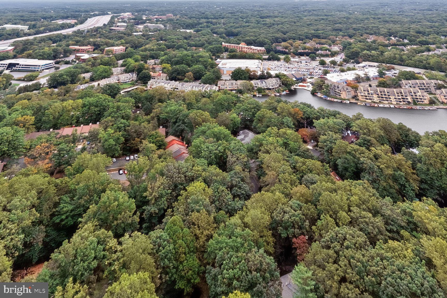 2003 Upper Lake Drive Reston, VA 20191 - Photo 57 of 57 Gallery Image 57