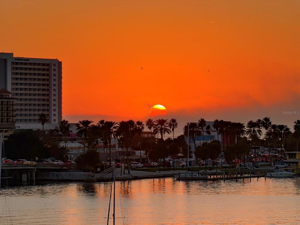 211 Dolphin Point, Unit 301 Clearwater, FL 33767 - Photo 43 of 48