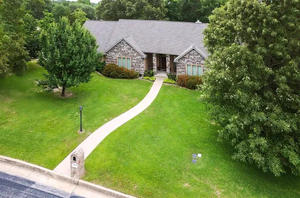 $599,000 | 11831 County Road 1348, Flint, TX 75762