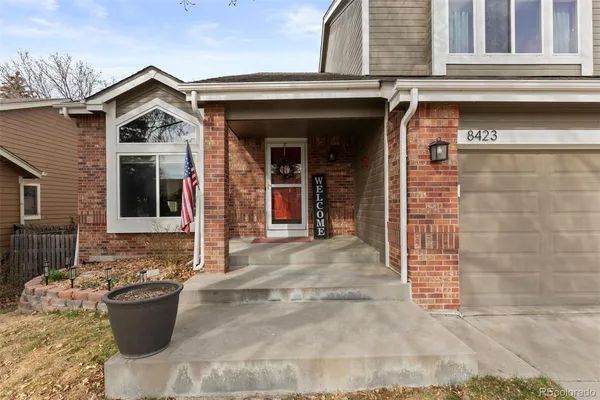 $825,000 | 8423 Owens Court, Arvada, CO 80005