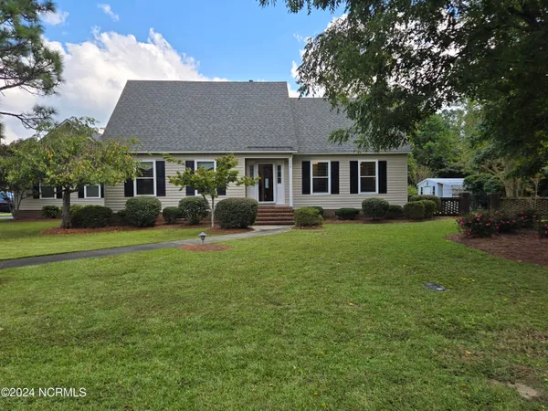 $339,000 | 306 Pecan Lane, Laurinburg, NC 28352