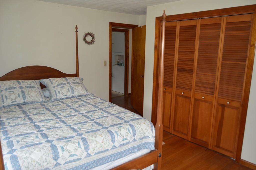 189 Acrebrook Road Springfield, MA 01129 - Photo 10 of 20