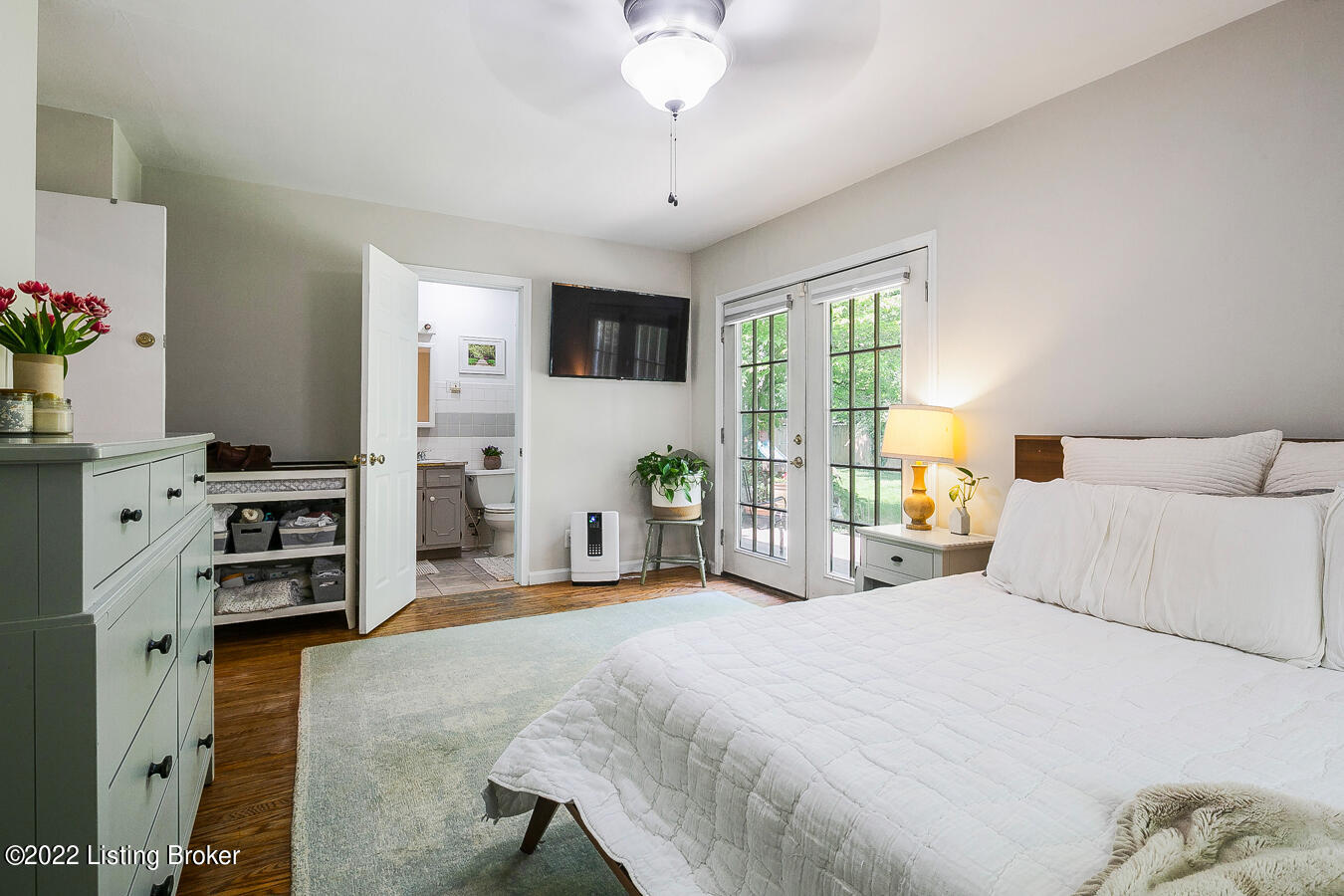 417 Highfield Road Louisville, KY 40207 - Photo 20 of 57 42
